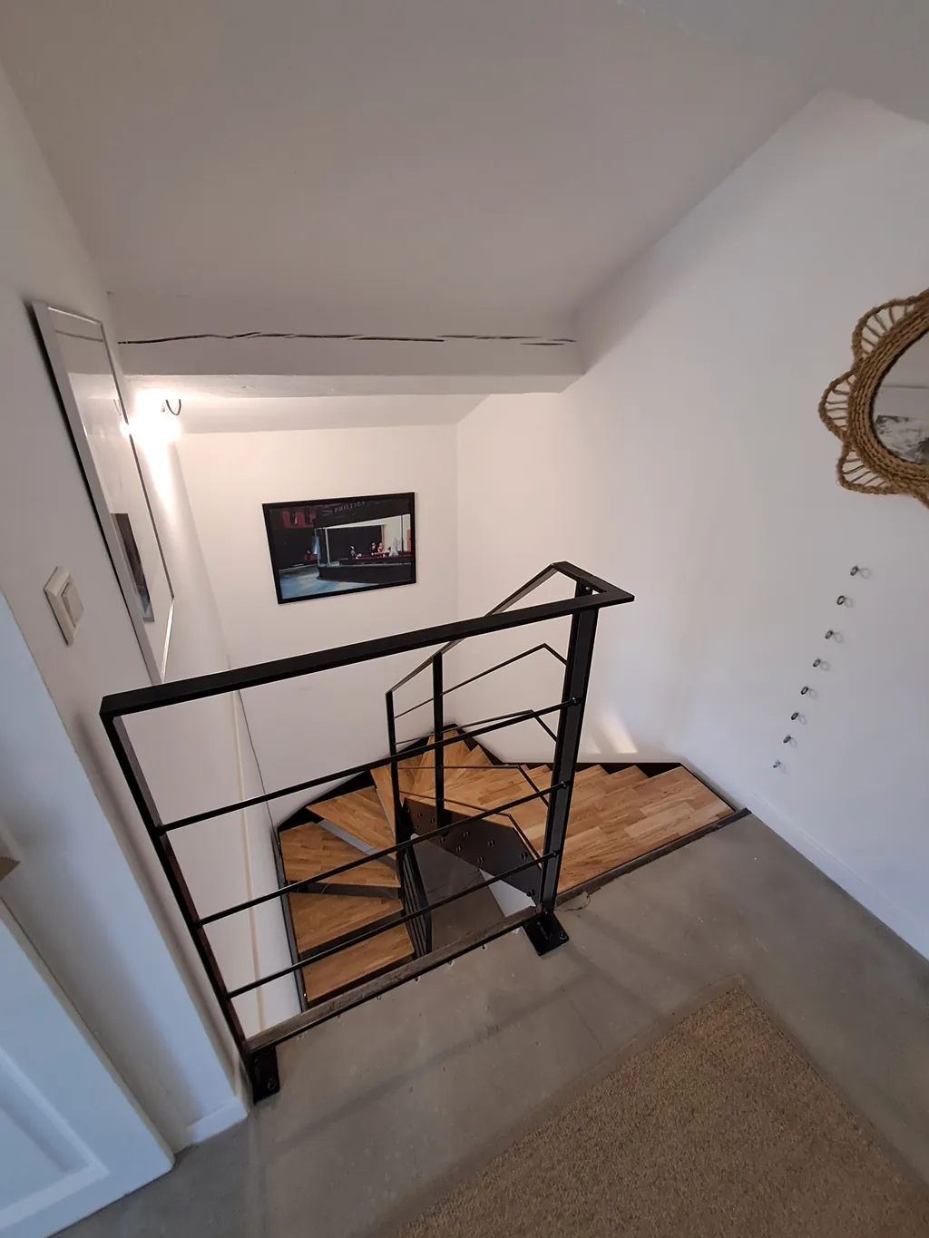 Escalier et garde-corps en acier thermolaqué, à Marseille